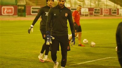 الأهلي يُجهز علي لطفي إلى المباراة القادمة ( تفاصيل)