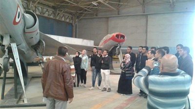 انطلاق الفوج الحادي عشر من شباب جامعة قناة السويس لزيارة مصنع الطائرات
