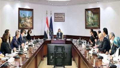 وزير الاتصالات: 60 مليار جنيه لرفع كفاءة شبكة الإنترنت