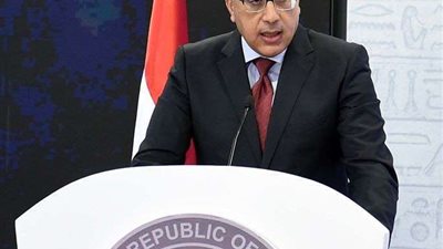 رئيس الوزراء يشهد احتفال 