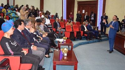 وزيرا الشباب والآثار يلتقيان المشاركين ببرنامج متطوعي الاتحاد الأفريقي (صور)