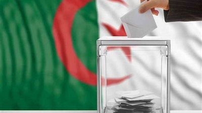 آلاف المتظاهرين يرفضون الانتخابات الرئاسية بالجزائر