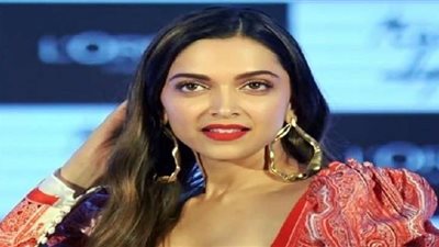 ديبيكا بادكون فتاة مشوهة بفيلم 