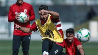 مران الأهلي.. نجم الفريق ينتظم في التدريبات استعدادا للسوبر الإفريقي