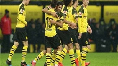 بوروسيا دورتموند يؤكد صحوته عبر التأهل في دوري الأبطال وينقذ مديره الفني