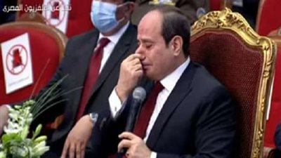 «شكرا ياريس».. السيسي يوجه بعلاج سيدة مريضة بالسرطان