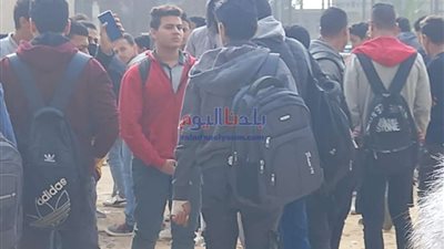 التجمع سلمي.. طلبة كلية التكنولوجيا بالأميرية تعلن الإضراب 