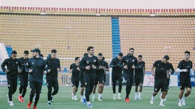 تصرف مثير للجدل من مدافع نادي الزمالك.. هل يقترب من اهلي جدة؟