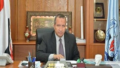 رئيس جامعة السويس: هناك تحديات تواجه تطبيق نظام الرقمنة بالجامعات