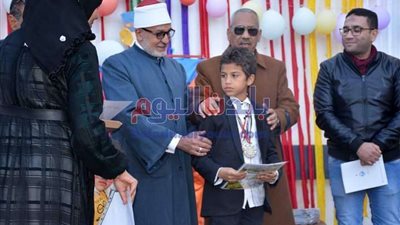 مكتبة مصر العامة بالمنيا تحتفل برأس السنة وأعياد الكريسماس