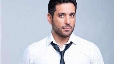 على طريقته الخاصة.. حسن الرداد يداعب جمهوره بصورة جديدة