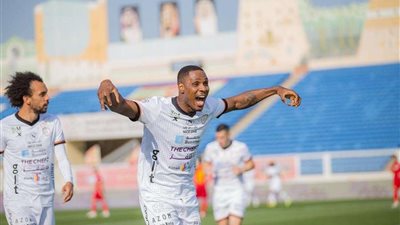 نجم الشباب السعودي يقترب من الدوري الإنجليزي