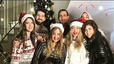 ليلى علوي تُهنئ جمهورها بالكريسماس