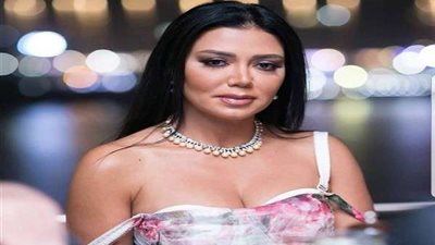 بفستان قصير.. رانيا يوسف تتألق في أحدث جلسة تصوير (صور)