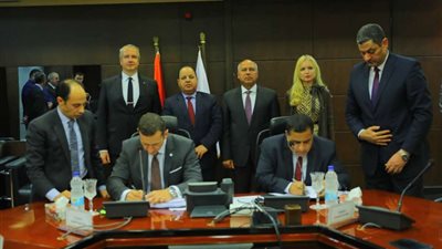 كامل الوزير: وصول 60 عربة جديدة خلال مارس المقبل و 120 آخرين خلال يونيو