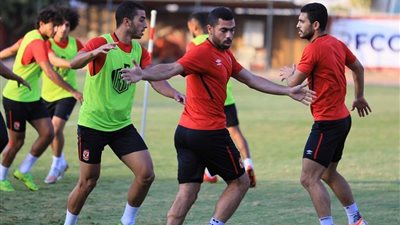 فايلر يُركز على الجوانب الفنية والخططية في مران الأهلي الصباحي