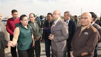 محافظ بني سويف يتابع استعدادات المحافظة لتقلبات الطقس المحتملة