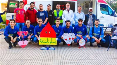 اتحاد طلاب صيدلة أزهر أسيوط يطلق حملة للتبرع بالدم ..صور