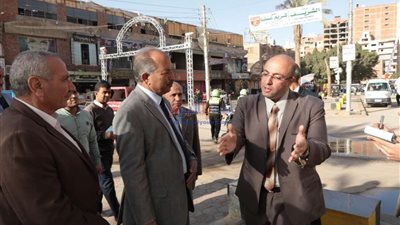 محافظ بني سويف يحيل مسؤولي الإشغالات والبيئة بـ