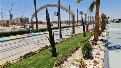 أمن الشيخ زايد يكشف حقيقة الرجل العاري المتجول في شوارعها