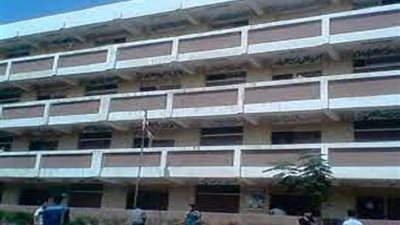 موعد امتحانات الترم الأول يثير استياء أهالي قرية 