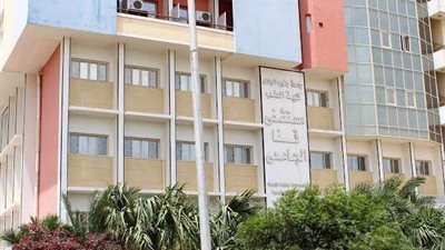 فريق جراحي بمستشفى قنا الجامعية ينجح في استئصال رئة طفل بعد اصابتها بالتليف الكامل