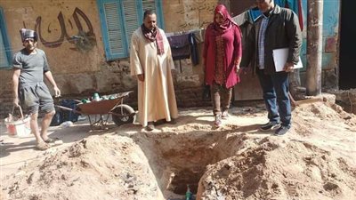 متابعة أعمال إحلال وتجديد خطوط مياه الشرب بمدينة قنا