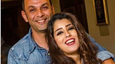 رسالة رومانسية من آيتن عامر لزوجها محمد عز العرب