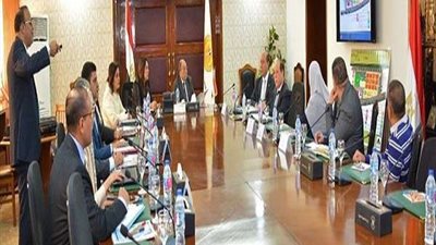 وزير التنمية المحلية يبحث رفع كفاءة المجازر بالمحافظات