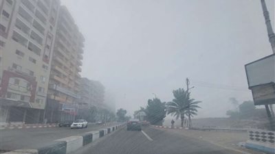 شبورة كثيفة تخيم على محافظة قنا صباح اليوم.. والمرور تحذر السائقين