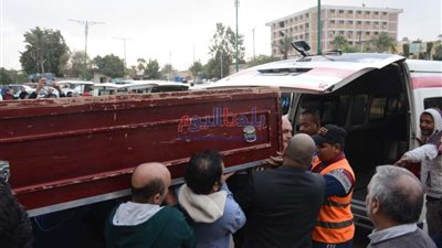 بالصور.. تشيع جثمان حسن عفيفي من مسجد السيدة نفيسة