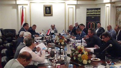 انطلاق الاجتماع الشهري لاتحاد جمعيات المستثمرين برئاسة فريد خميس (صور)