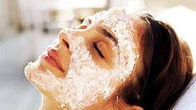 3 طرق طبيعية لتقشير البشرة