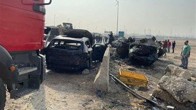 بالصور والأسماء.. كارثة على طريق الموت بـ حلوان تصادم مروع وحريق وضحايا 