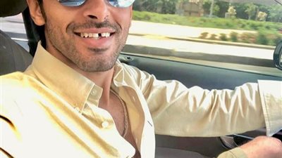 حمدى الميرغني يوجه رسالة لنجمي مسرح مصر