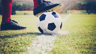 إصابة جوارديولا ولاعب أرسنال بكورونا