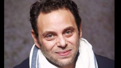 سيف السبيعي يستذكر والده الراحل رفيق سبيعي.. شاهد