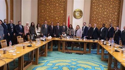 مساعد وزير الخارجية للشؤون الأمريكية تستقبل وفدا من مساعدي أعضاء الكونجرس