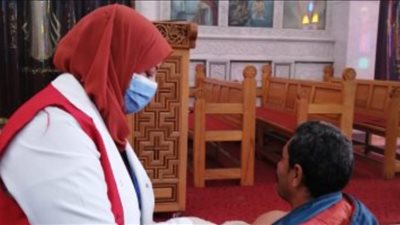 الصحة: انتشار الفرق الطبية لتطعيم المواطنين بلقاح كورونا بكنائس الشرقية