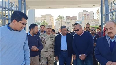 محافظ مطروح يتفقد أعمال تطوير حديقة كليوباترا