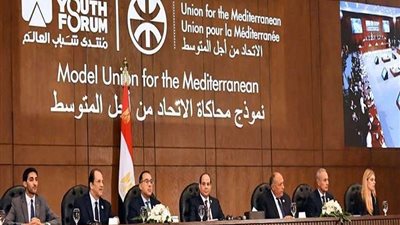 فيديو.. نشاط مكثف للرئيس السيسي في ثاني أيام منتدى شباب العالم