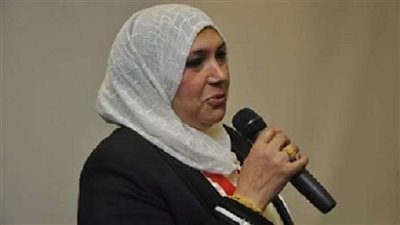 رئيس جامعة قناة السويس للشباب: أنتم المستقبل ولا مستحيل معكم