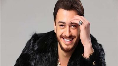 شاهد.. رسالة رومانسية من سعد لمجرد لوالدته في عيد ميلادها