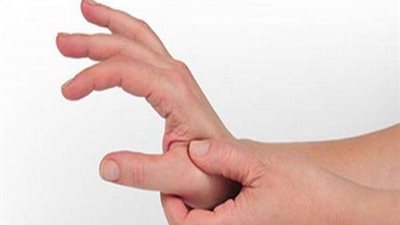 استشاري: البنات أكثر إصابة بتنميل الأطراف في الشتاء