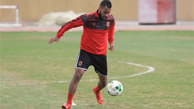 الأهلي يعلن تعافي حسام عاشور من الإصابة