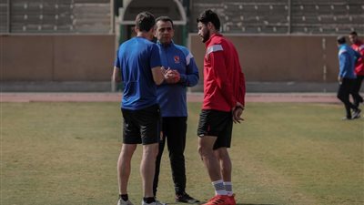 الأهلي يضع برنامج تأهيلي لـ ياسر إبراهيم بسبب الإصابة