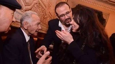 بسبب كورونا.. عزاء والد هشام عباس مقتصر على المقابر