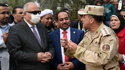 محافظ قنا يتفقد أعمال مشروع الصرف الصحي بقوص ضمن حياة كريمة