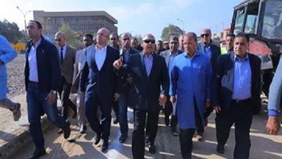 كامل الوزير: تكثيف أعمال إنشاء كوبري المديرية ببني سويف
