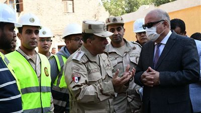 محافظ قنا يتفقد عدد من المنشآت الصحية بقوص ضمن حياة كريمة